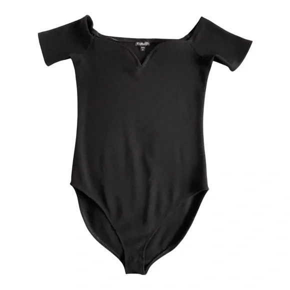 Express Black Ribbed Off-Shoulder Bodysuit - Picture 2 of 5